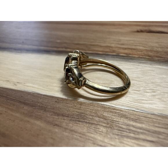 BEAUTIFUL VINTAGE AVON GOLD TONE *AMBER LIGHTS* Sz 7.5 Adjustable Multi Stone - Picture 4 of 8